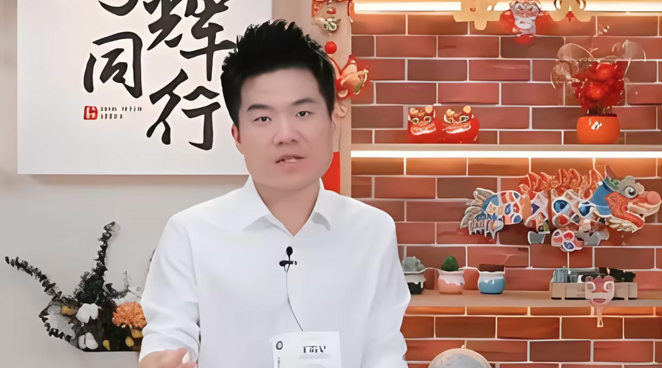 还原董宇辉、俞敏洪 “分手” 内幕：信任丧失、关系微妙
